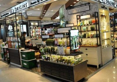 商場一樓為何總被化妝品“占領”？揭秘背后隱藏的商業密碼